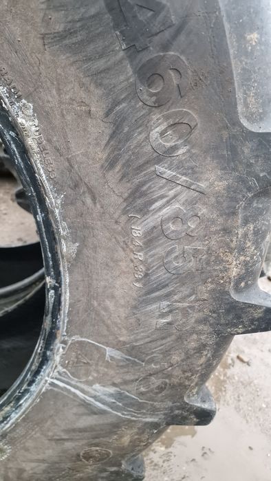 Anvelope agricole 18.4R38 (450/85R38) marca Vredestein