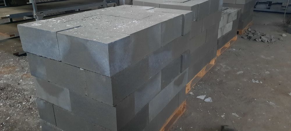 Пескоблок новый вибропрессованный