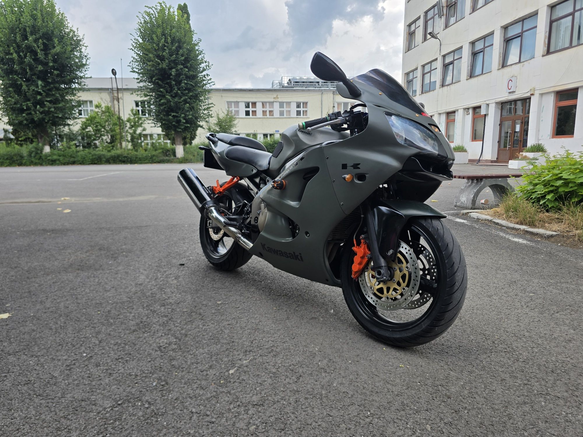 かまうん kawasaki ninja 636 • Anunturi gratuite • OLX.ro