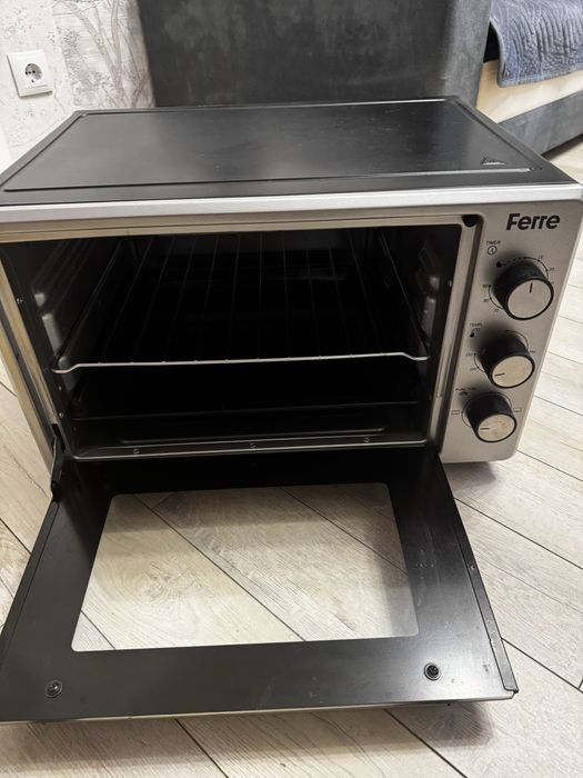 Продам духовку в идельном состоянии