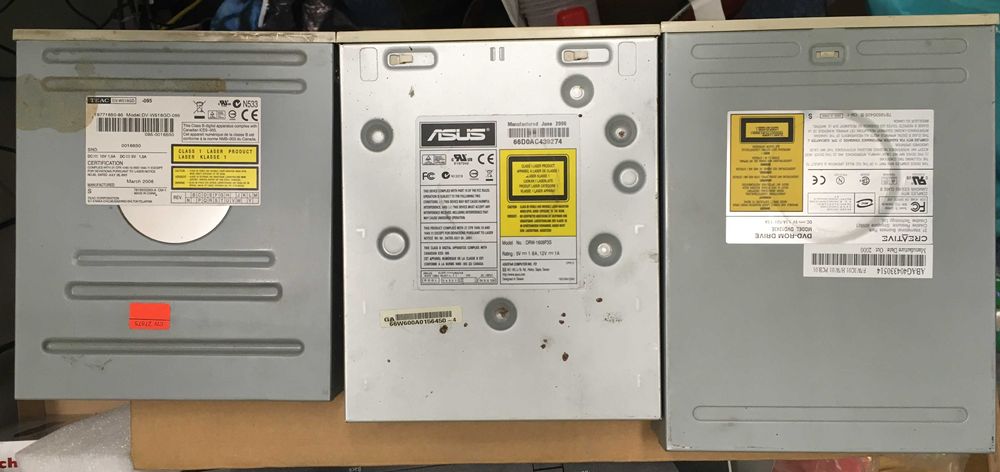 DVD writere intern (IDE si SATA)