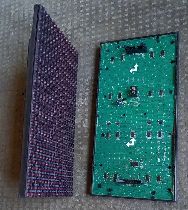 Module LED P10 rosu - pentru panou display afisaj dinamic leduri - CU DEFECT
