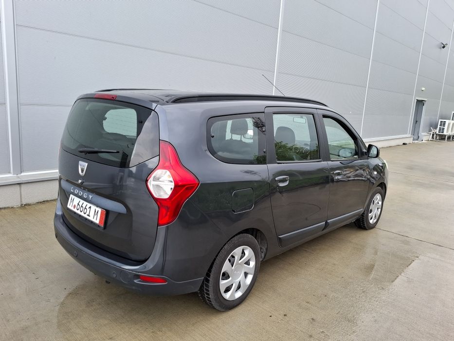 Dacia Lodgy an 2013 1.5 diesel 7 locuri Germania euro 5