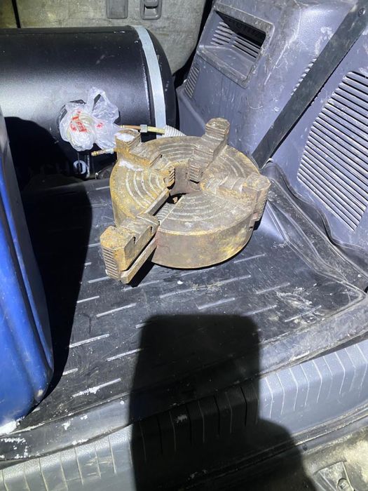 Токарный станок