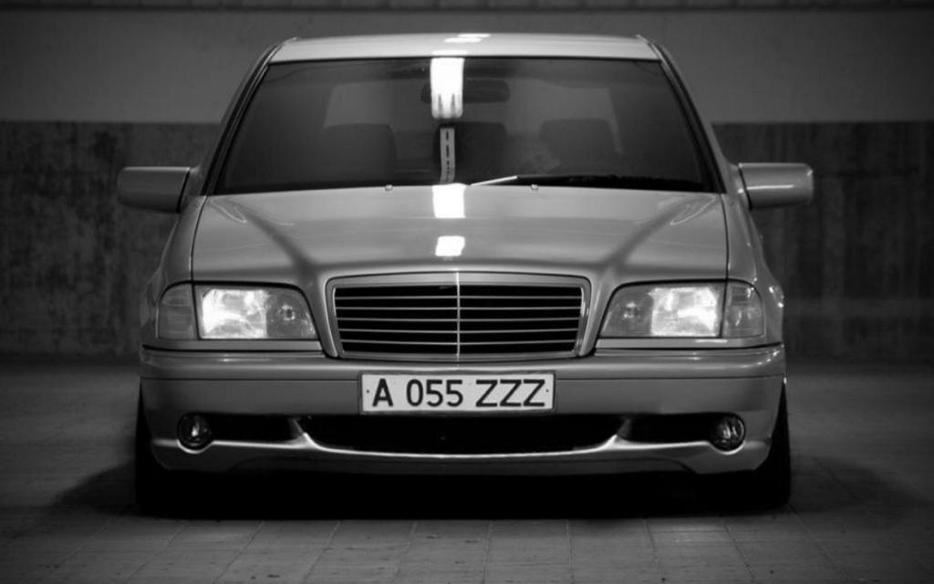 Mercedes Benz w202