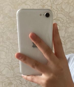 Iphone Se 64 гб 75%