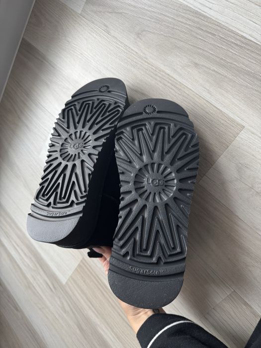 UGG  черни  боти