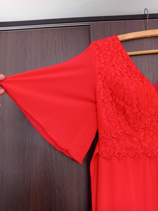 Rochie de seara, rosie