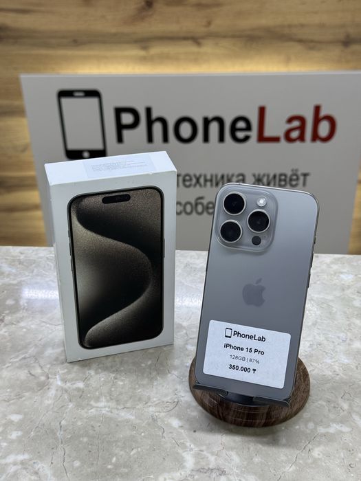 iPhone 15 Pro 128 GB / PhoneLab