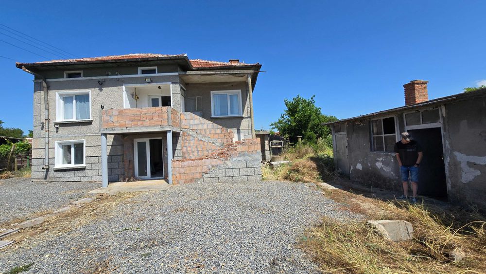 Продава се Къща в с. Новоселец, Област Сливен - 110 кв.м за 328 €/кв.м - Снимка #2