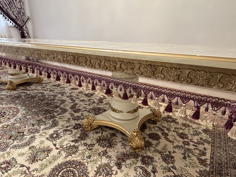 Стол сатылады!!!