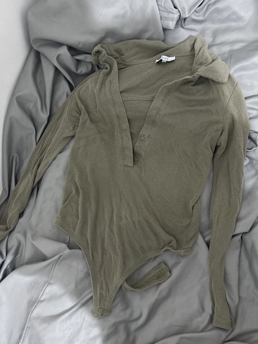 Одежды для девушек