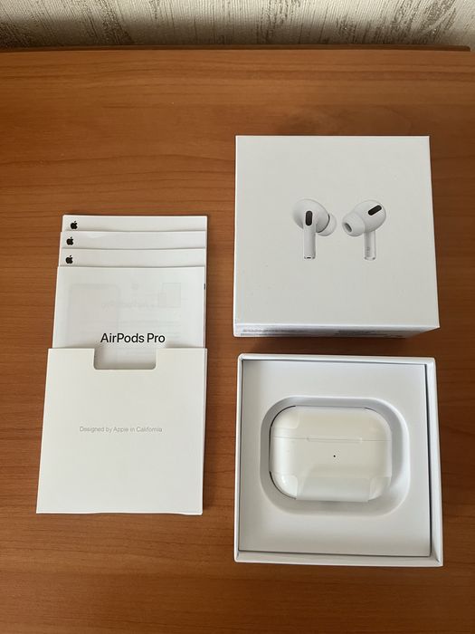 Продам  новые  AirPods Pro