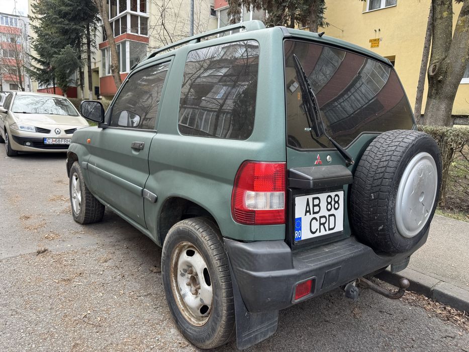 Dezmembrez Mitsubishi Pajero pinin 2.0  si 1.8 gdi piese pinini shogun
