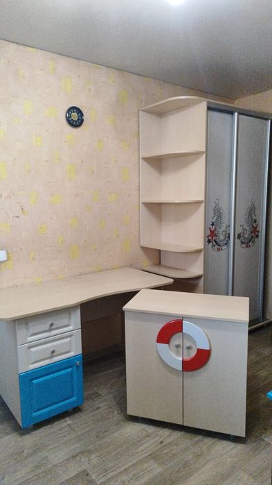 Спальный гарнитур