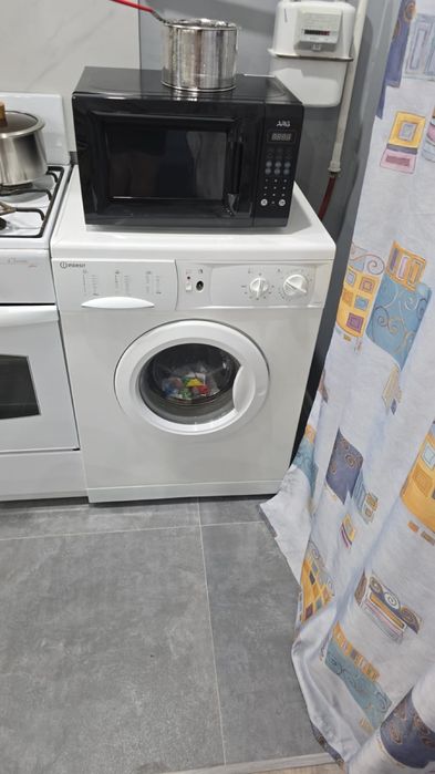 Стиральная машина рабочая давно не пользывались