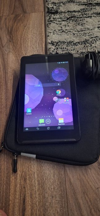 Tableta Asus cu cartela