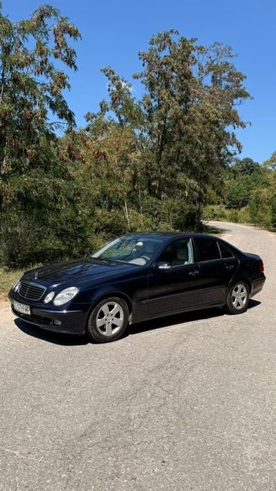 Mercedes E 280 /3,2 редовия двигател