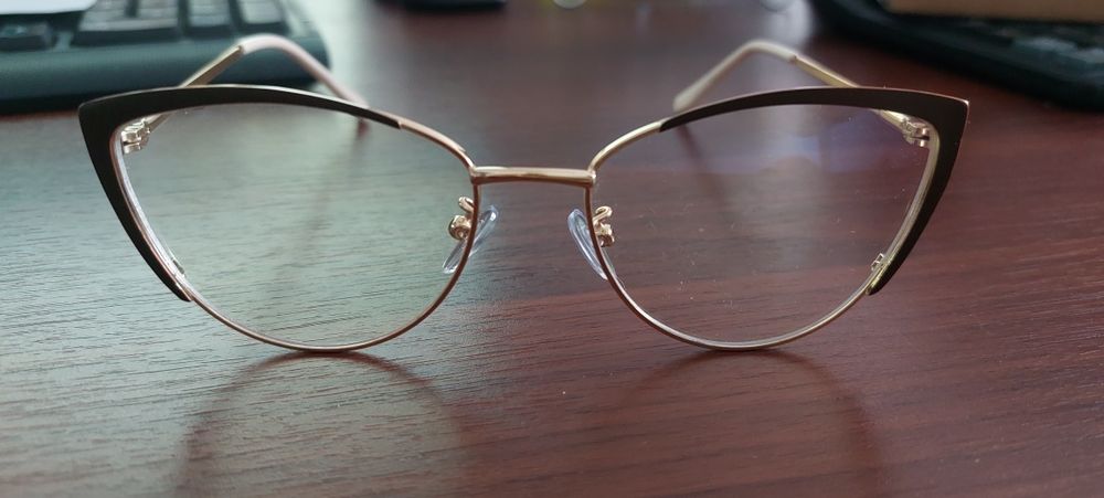 Оправа женская. Золото