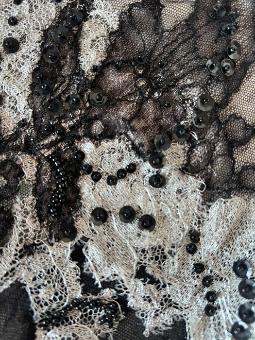 Top de ocazie din dantela brodat manual Deverra Atelier