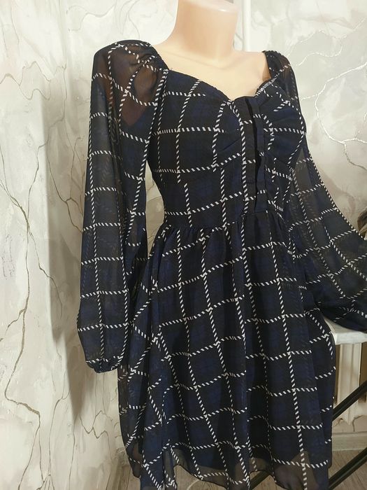 Платья  женские одежда