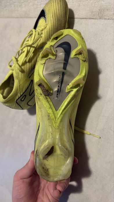 Nike mercurial yellow 41 номер