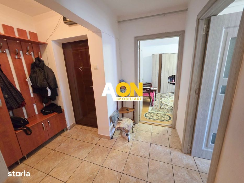 Apartament 3 camere, 65 mp utili, 2 bai, etaj 2, Cetate, zona Stadion — fotografia 3