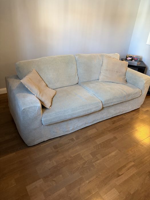 Canapea + fotoliu living crem / bej – set sufragerie – Dorobanți