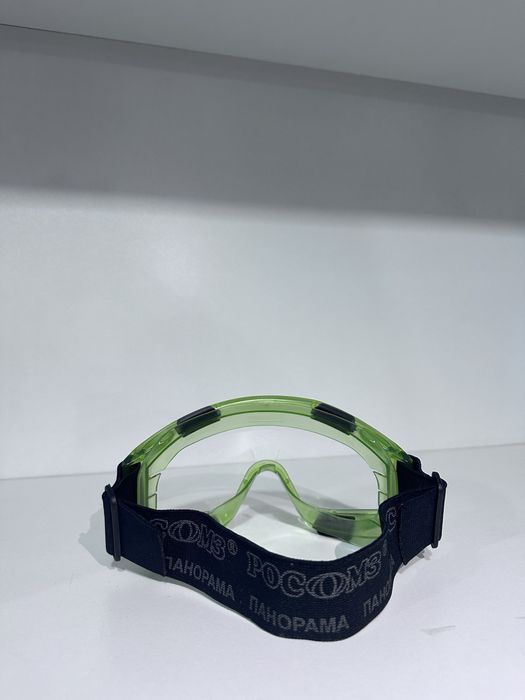 Продаются защитные очки "Росомз"