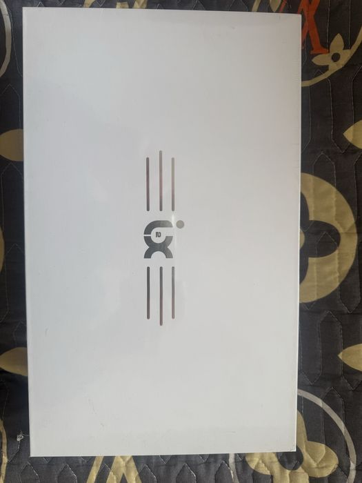 Планшет новый в коробке!!!