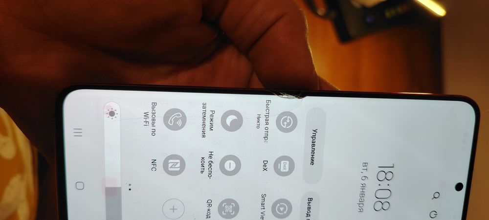 Обменяю 4 телефона