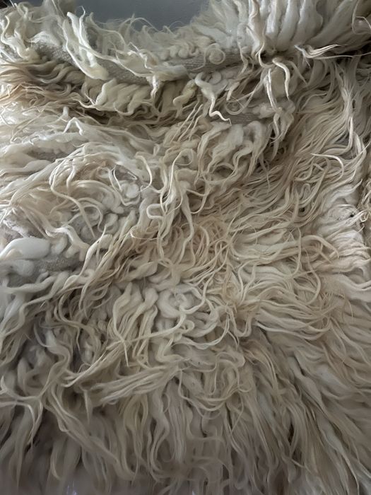 Родопско вълнено халище с дълъг косъм