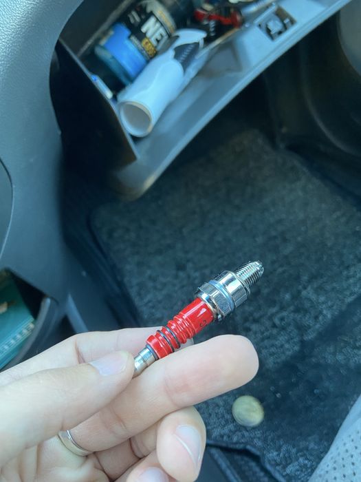 Свечи для мотоцикла новый 4 шт