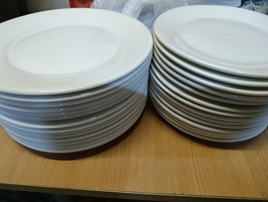 Тарелки сервировочные