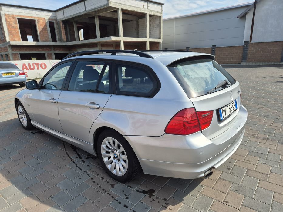 Vand bmw anu 2009 automat