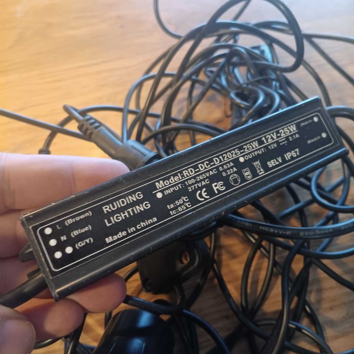 LED градинско осветление RGB – комплект 4 прожектора, 15 м