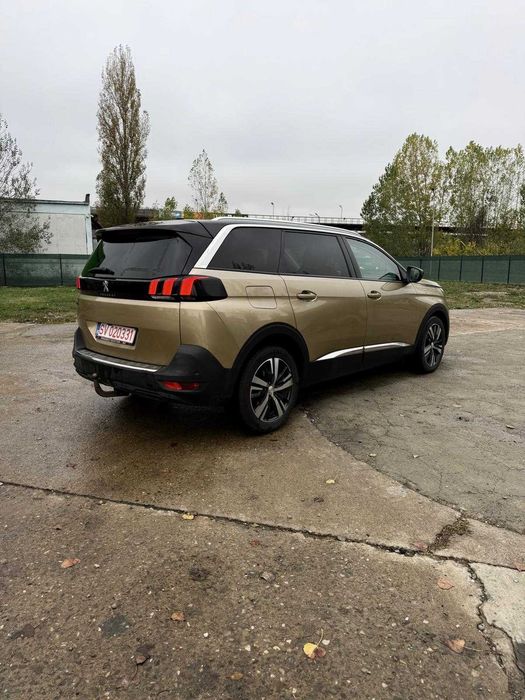 Peugeot 5008 2017 diesel, 10.900 € — imagine 2