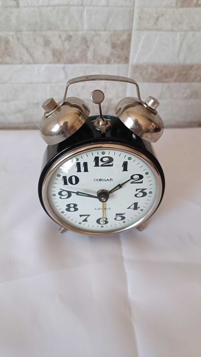 Часовник / будилник - CORSAR - Made in Hungary - 1965г.