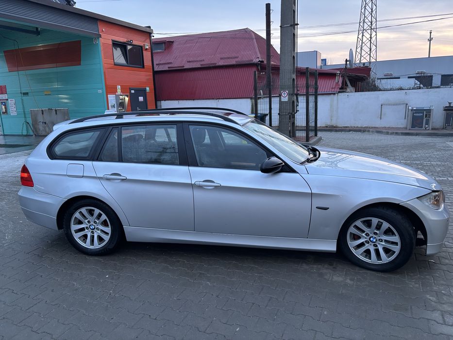 Vand BMW e91 320d Automat‼️