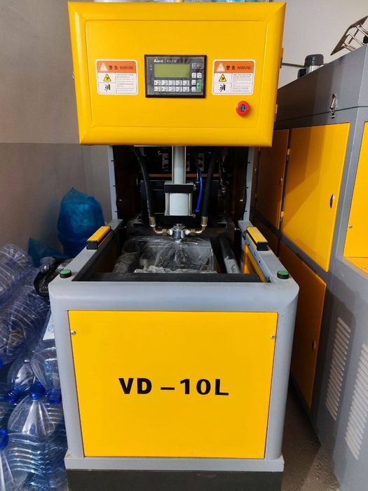 Вдувной оборудование для производства баклажки 5 и 10 литровых