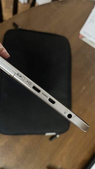 Toshiba Tablet AT300-101