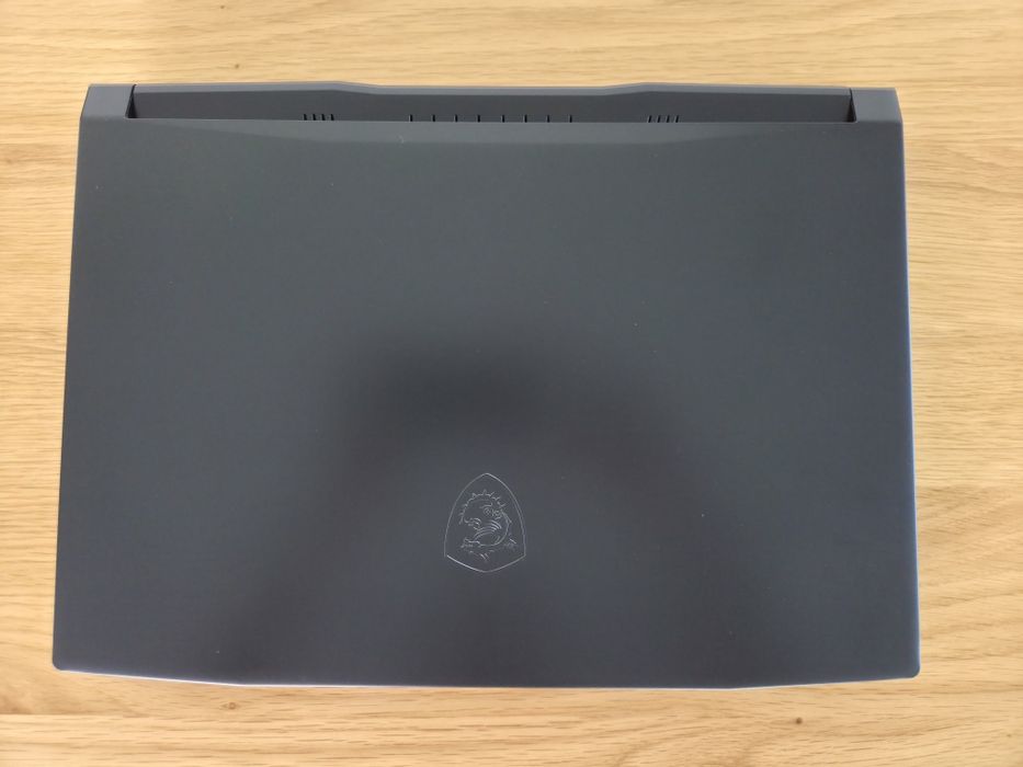 Laptop Gaming MSI Katana GF66, RTX 3050 Ti, i5 11400H cu Win 11 Pro activat
