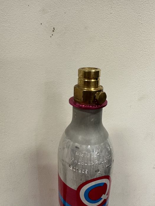 Пълнене на патрон с 0.425кг CO2 за Sodastream, Happy Frizz и други!