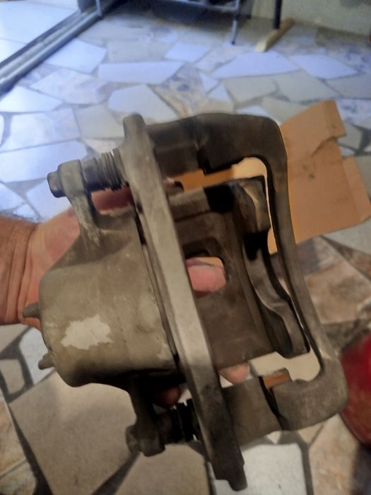 Суппорт на Hyundai accent