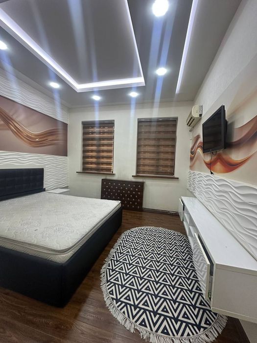 Кукча Дарвоза 5.хонали 2-соток Учаска Ховли Узок муддатга Берилади