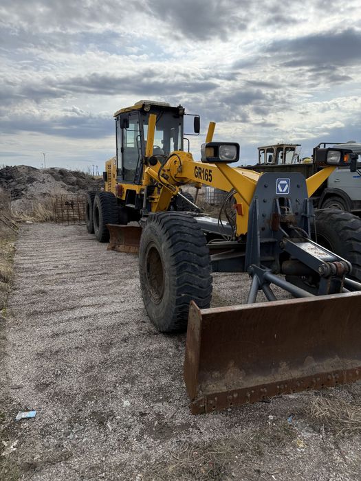 Автогрейдер китаец XCMG