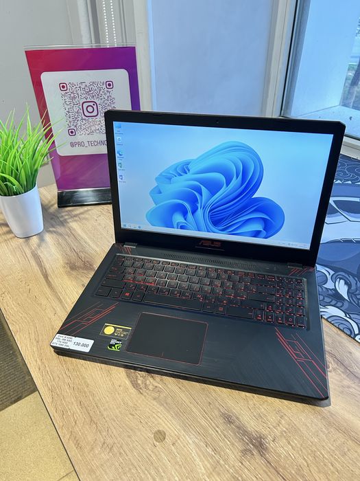 Игровой Asus с гарантией