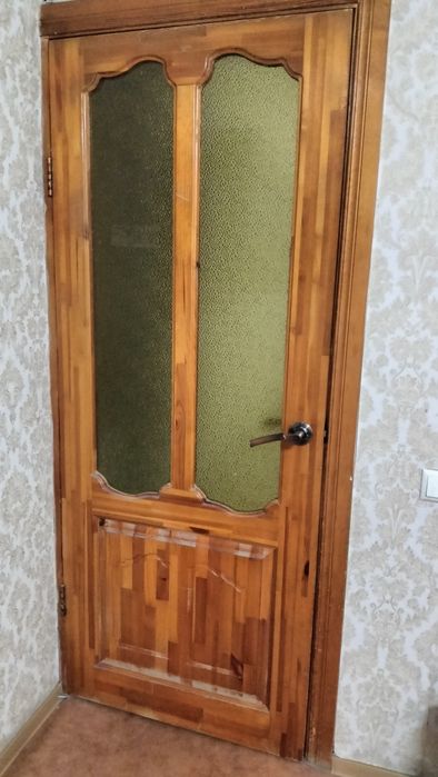 Продам межкомнатные двери