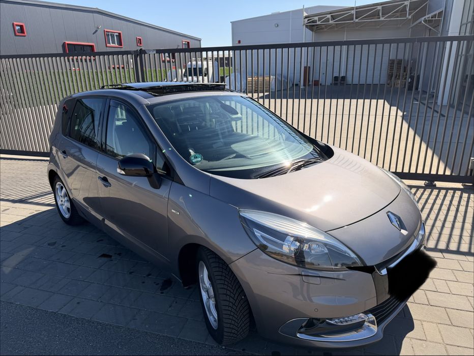 RENAULT Scenic 2012 — imagine 2