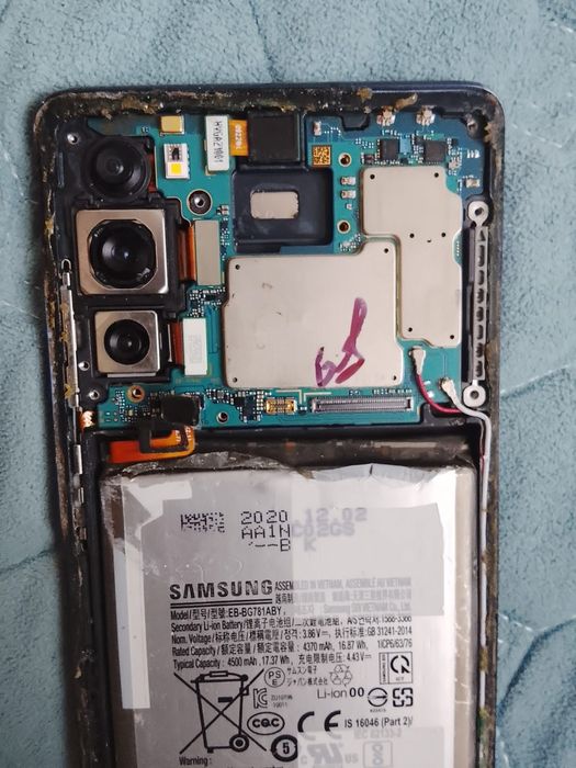 Samsung s20fe на запчасти